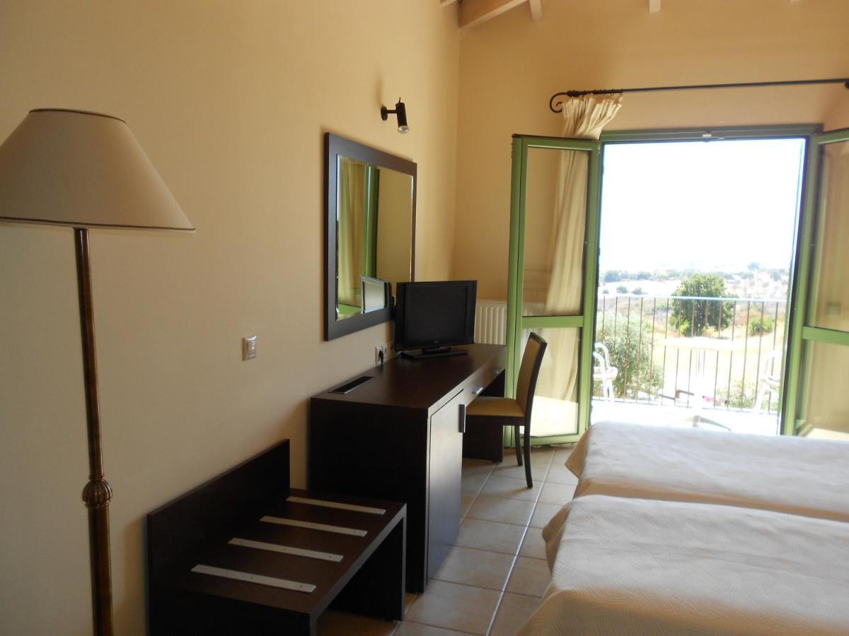 Livadaki Village Hotel Skala  Bagian luar foto