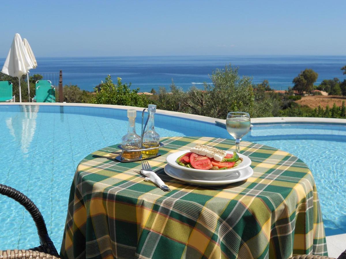 Livadaki Village Hotel Skala  Bagian luar foto
