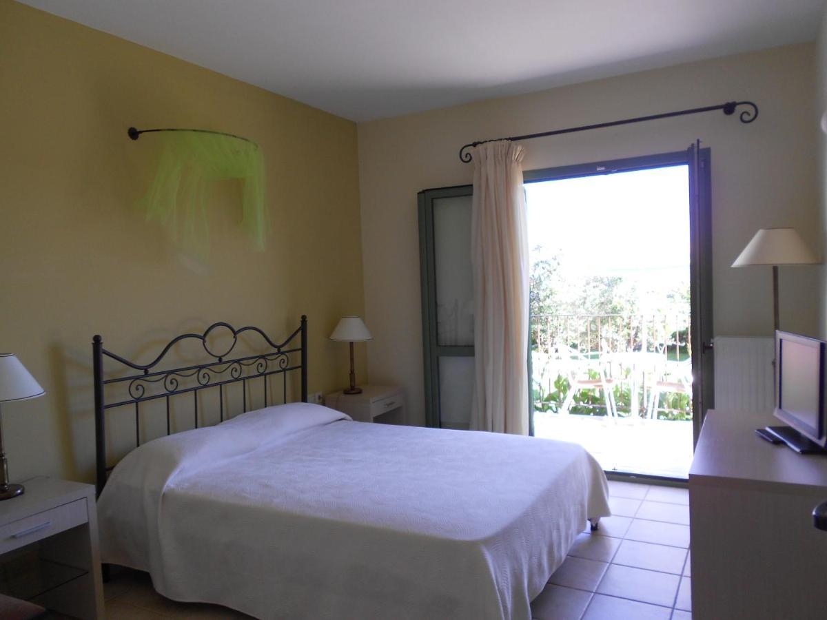 Livadaki Village Hotel Skala  Bagian luar foto